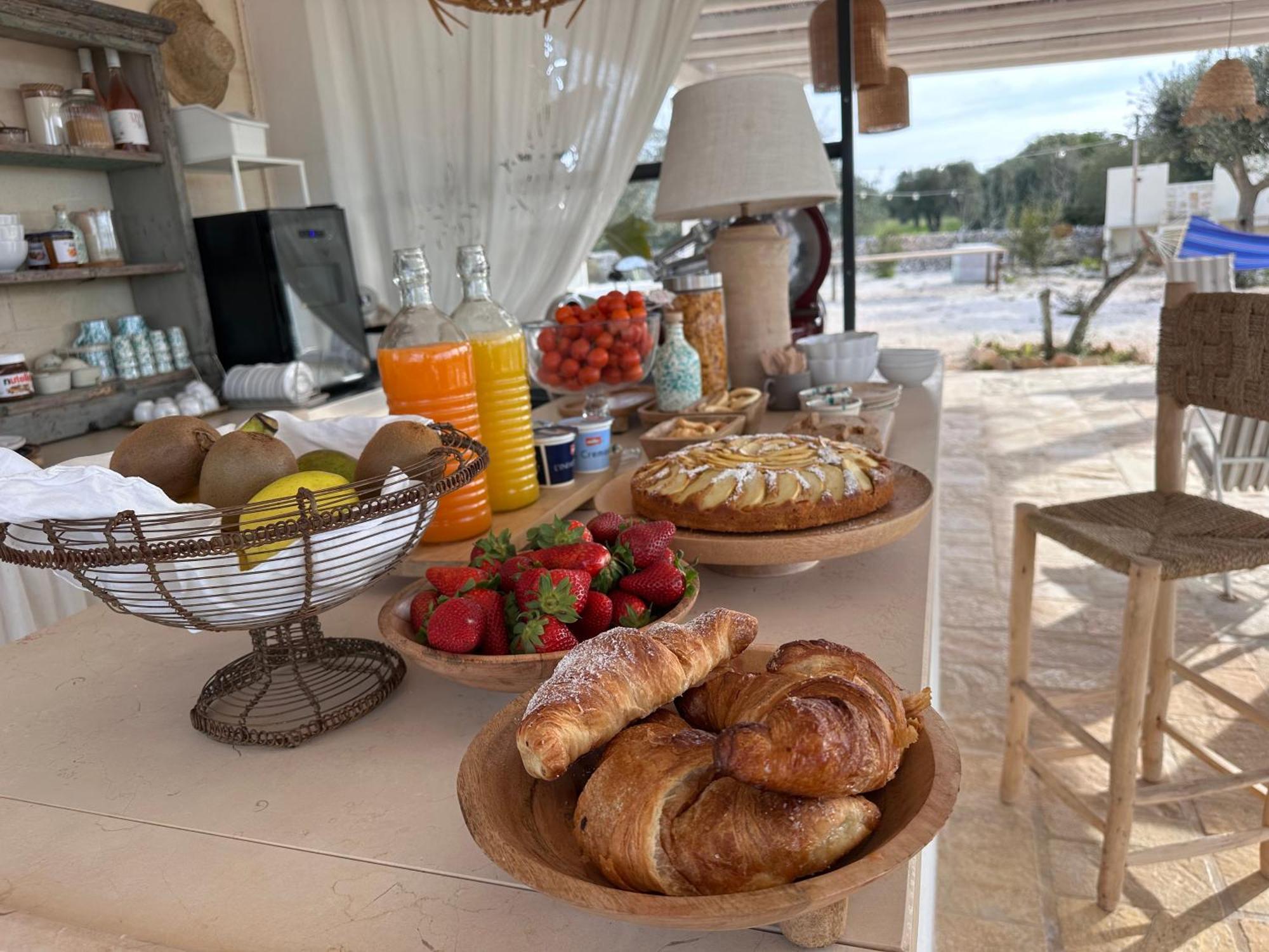 Ombre Pugliesi Bed and Breakfast Ostuni Εξωτερικό φωτογραφία